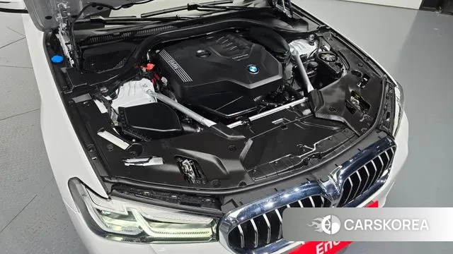 BMW 5 Series (G30) id 2974422 из Кореи 16