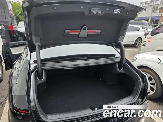 Hyundai Grandeur (GN7) id 2862833 из Кореи 11