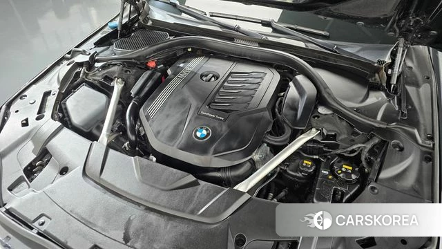 BMW 7 Series (G11) id 4501972 из Кореи 16