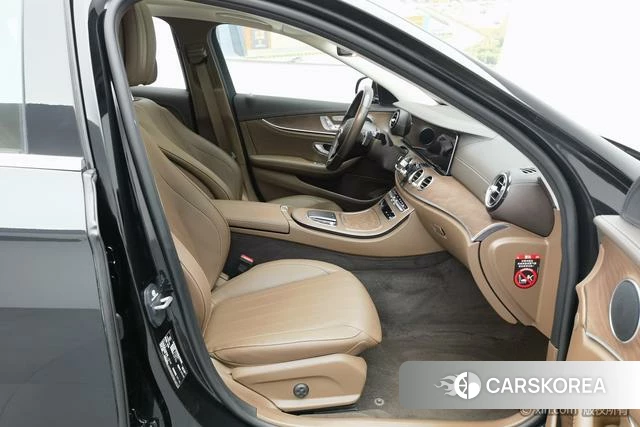 Mercedes-Benz E-class id 4300337 из Китая 20
