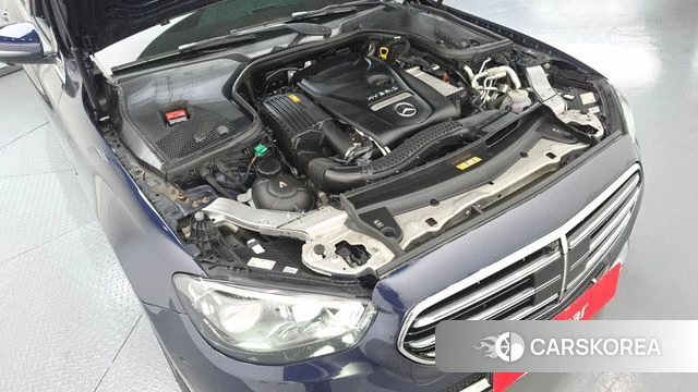 Mercedes-Benz E-Class W213 id 4283114 из Кореи 27