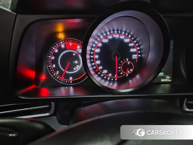 Hyundai Avante (CN7) id 3703084 из Кореи 11