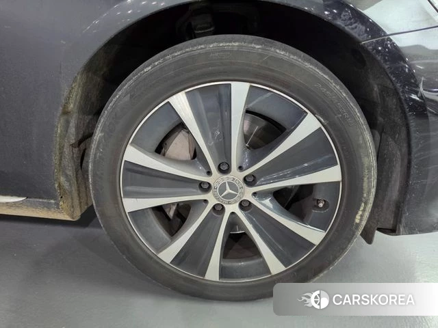 Mercedes-Benz E-Class W213 id 3936045 из Кореи 16