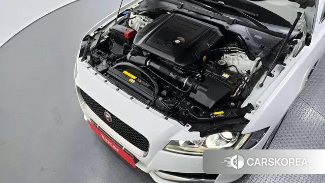 Jaguar XF (X260) id 3336679 из Кореи 16