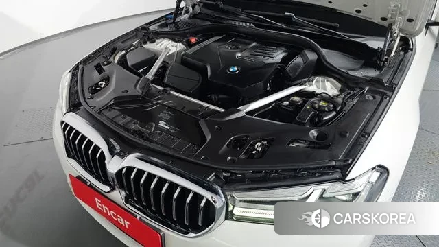 BMW 5 Series (G30) id 2965534 из Кореи 16