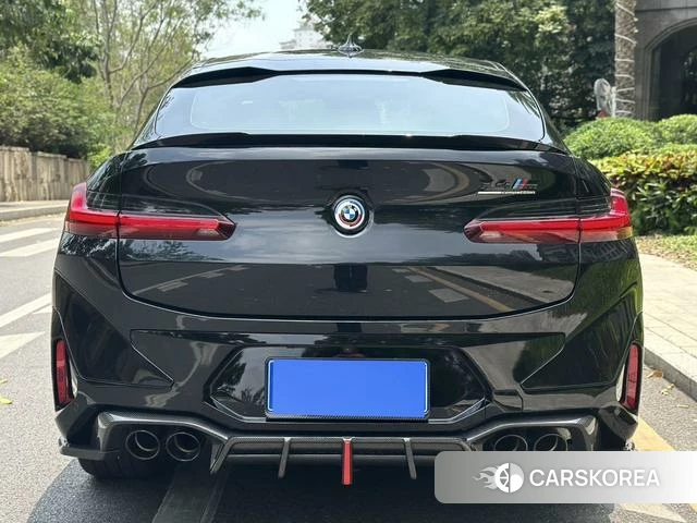 BMW X4 M id 4290926 из Китая 15