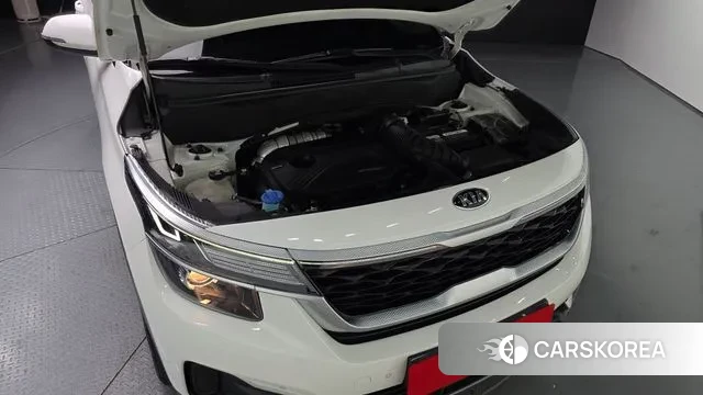 Kia Seltos id 3484283 из Кореи 16