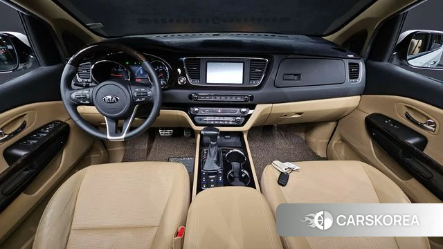 Kia The New Carnival id 3905082 из Кореи 16