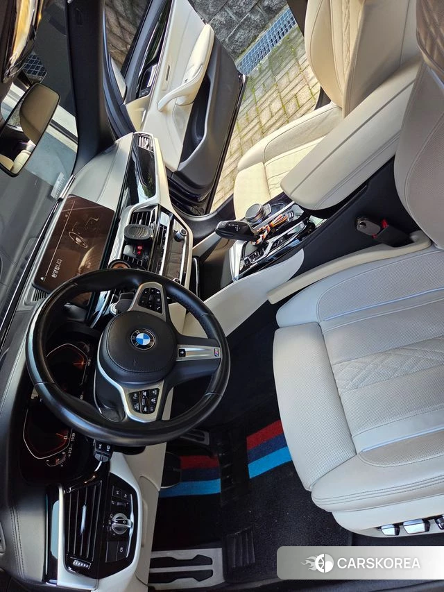 BMW 5 Series (G30) 2022 Синий из Кореи, фото 6