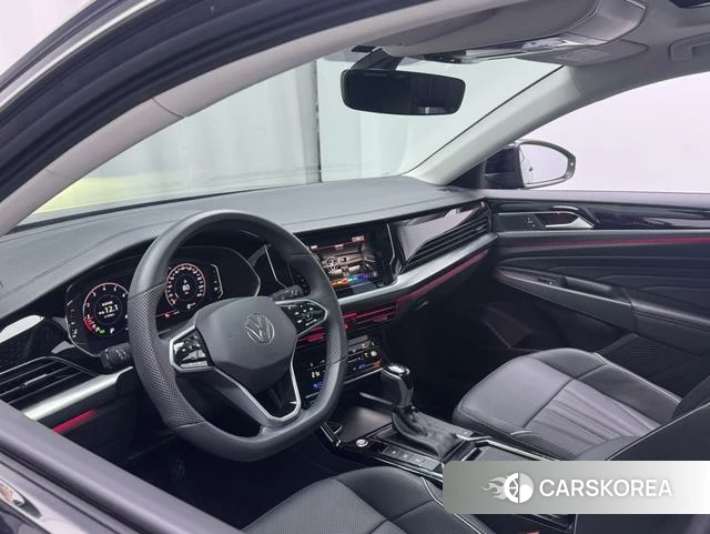 Volkswagen Passat id 4365681 из Китая 9