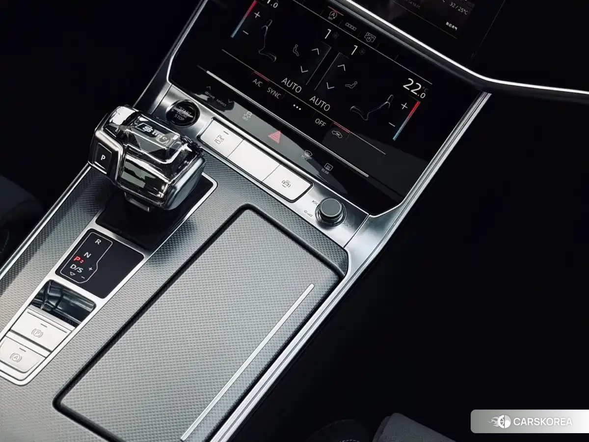 Audi A6L id 4548049 из Китая 15