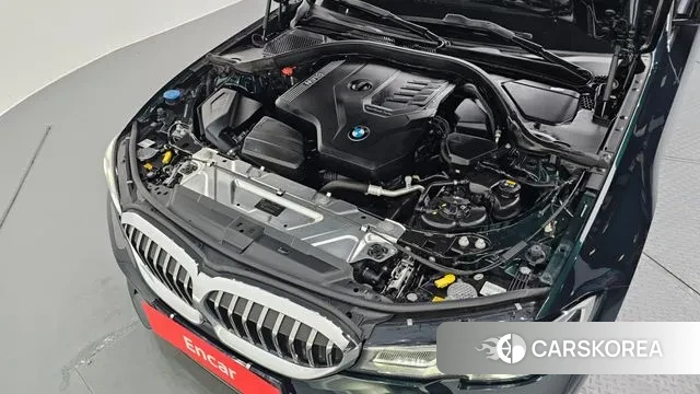 BMW 3 Series (G20) id 3318814 из Кореи 16