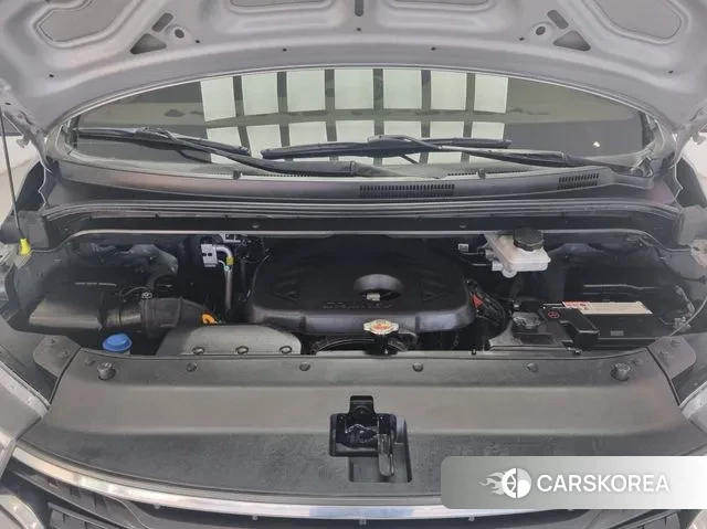 Hyundai The New Grand Starex id 3386295 из Кореи 16