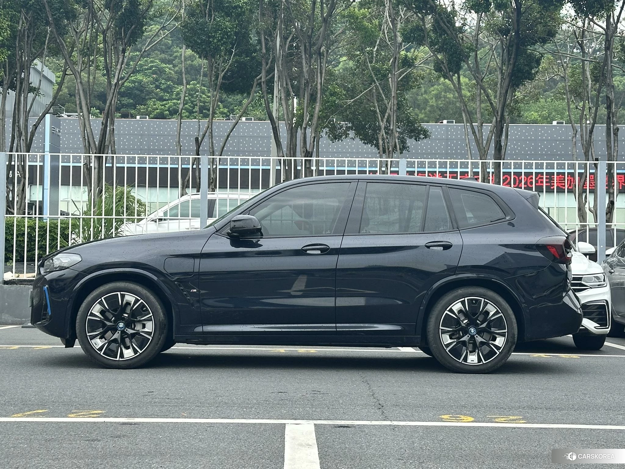BMW iX3 id 4510953 из Китая 14