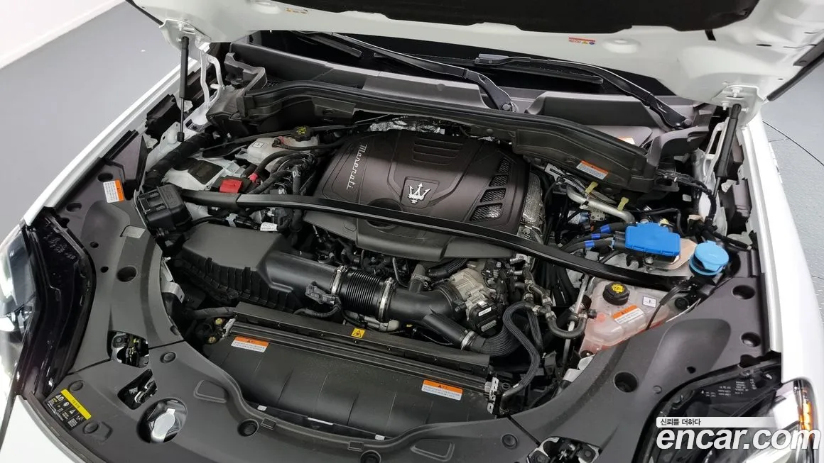 Maserati Grecale id 2016951 из Кореи 16