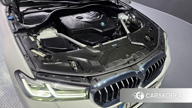 BMW 5 Series (G30) id 3897827 из Кореи 16