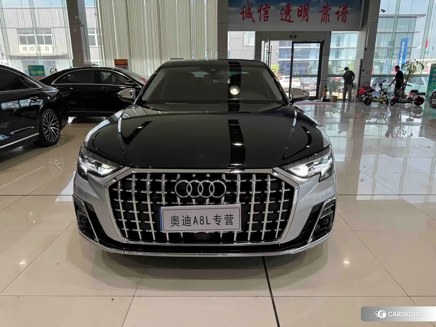 Audi A8 2019 Черный из Китая, фото 6
