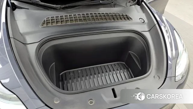 Tesla Model Y id 3561033 из Кореи 16