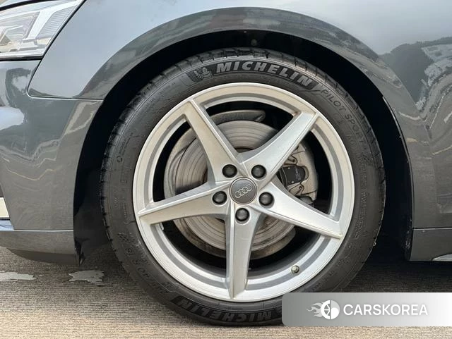 Audi A5 id 3902084 из Китая 15
