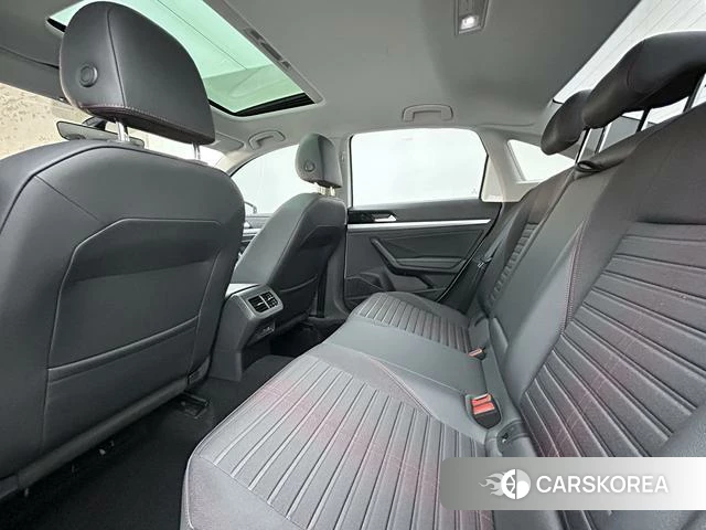 Volkswagen Lavida 2022 Белый из Китая, фото 6