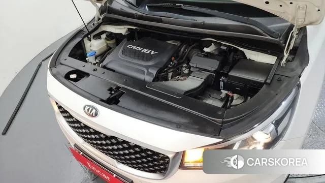 Kia All New Carnival id 3563413 из Кореи 16