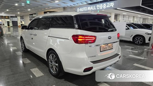 Kia The New Carnival id 4476830 из Кореи 16