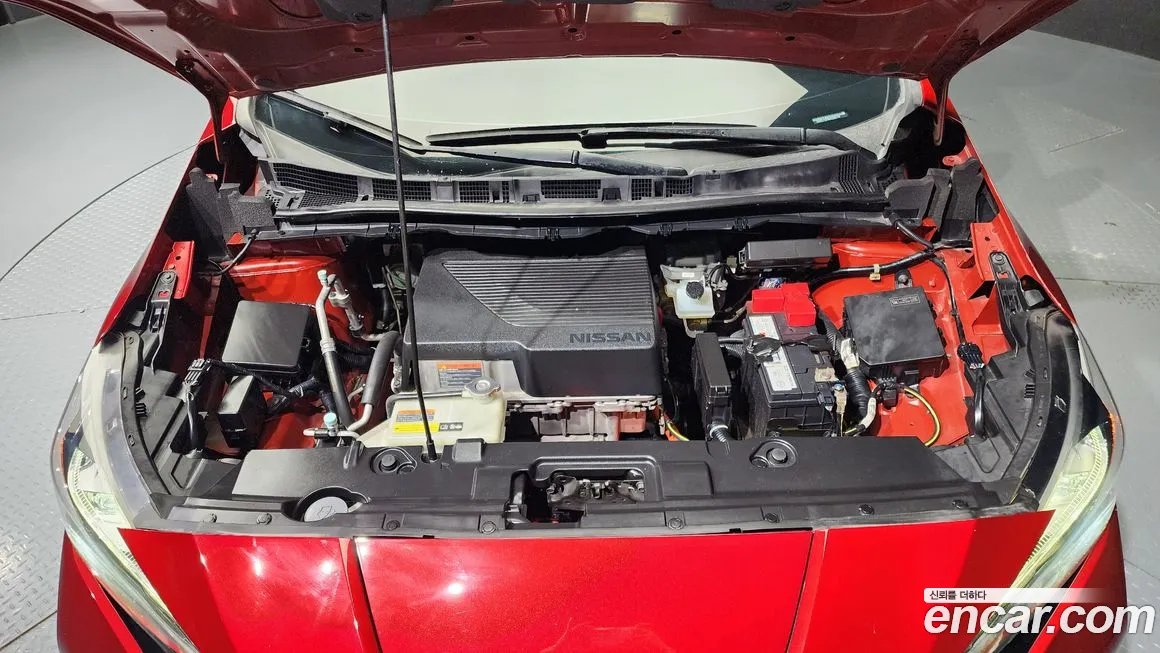 Nissan Leaf (ZE1) id 2120661 из Кореи 16