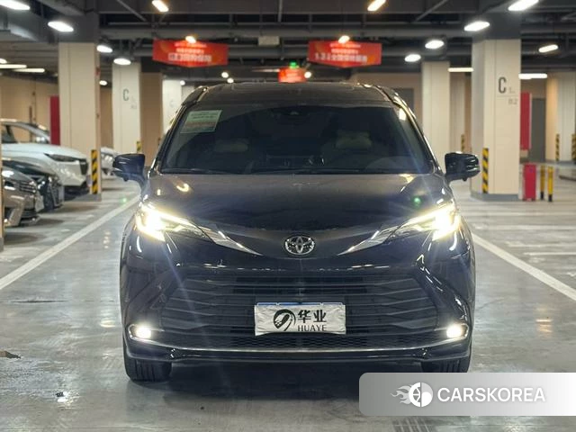 Toyota Saina 2024 Черный из Китая, фото 6