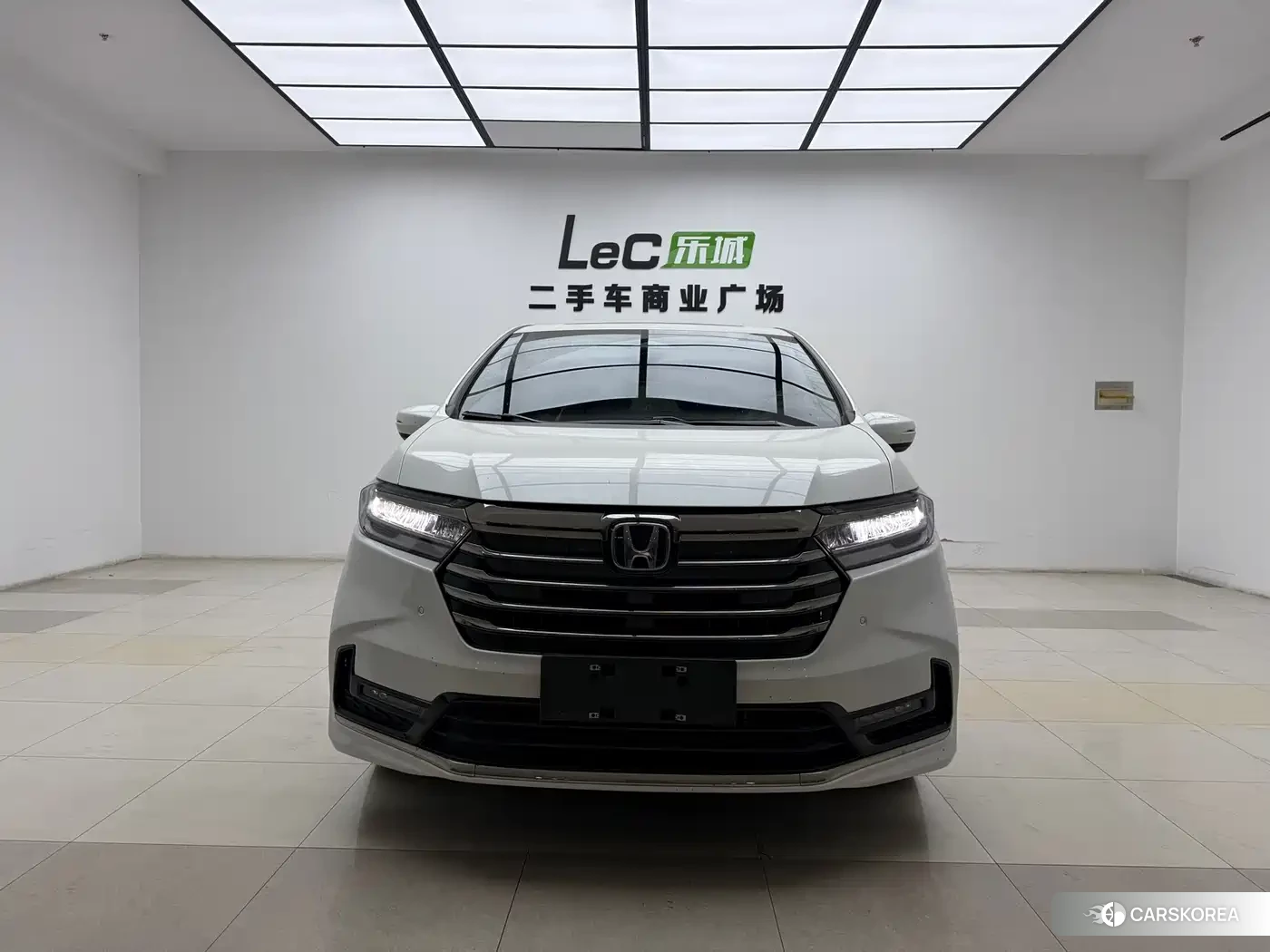 Honda Odyssey id 4559727 из Китая 18