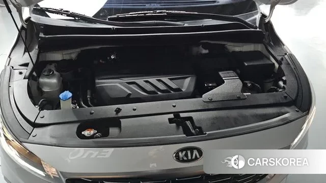 Kia The New Carnival id 3552894 из Кореи 16