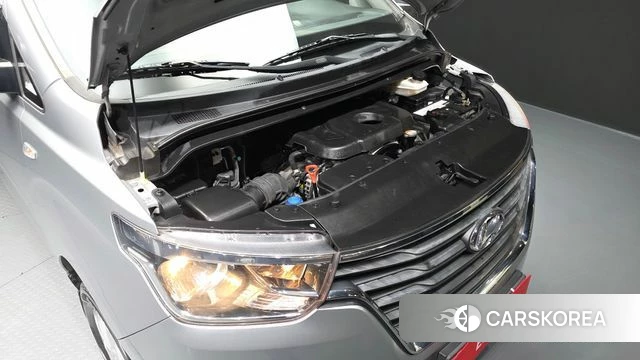 Hyundai The New Grand Starex id 4856512 из Кореи 28