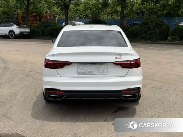 Audi A4L id 4307046 из Китая 7