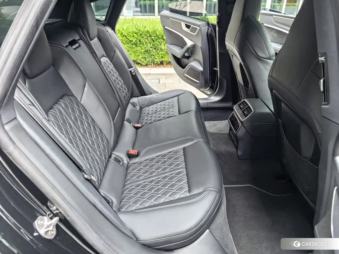Audi A7 id 4601135 из Китая 46