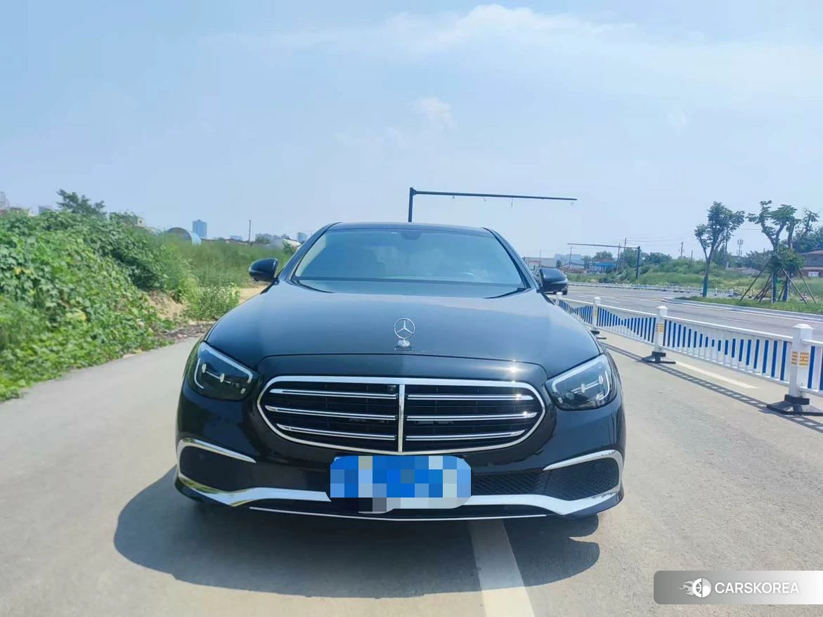 Mercedes-Benz E-class 2021 Черный из Китая, фото 6