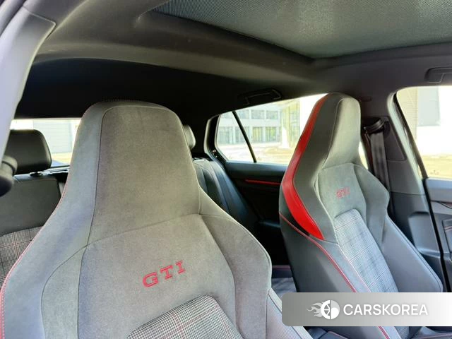 Volkswagen Golf GTI id 4298345 из Китая 9