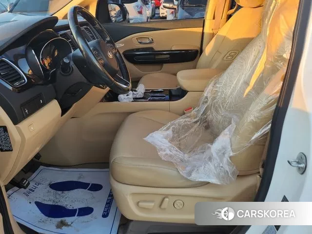 Kia The New Carnival id 3656465 из Кореи 14