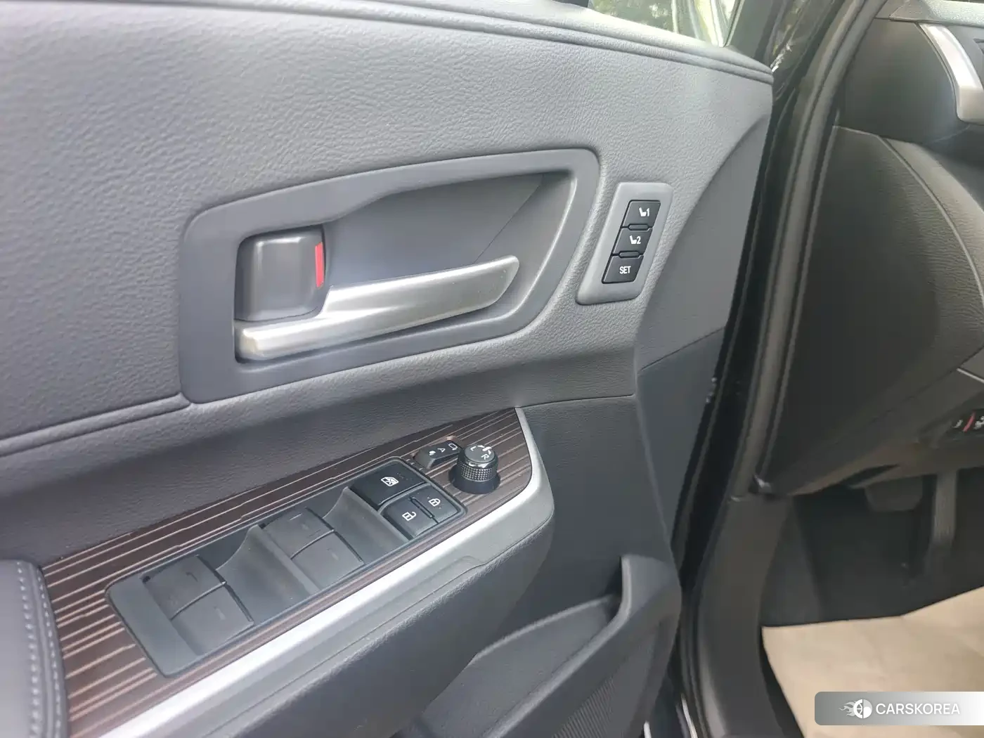 Toyota Granvia id 4545913 из Китая 14