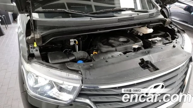 Hyundai The New Grand Starex id 2875909 из Кореи 16