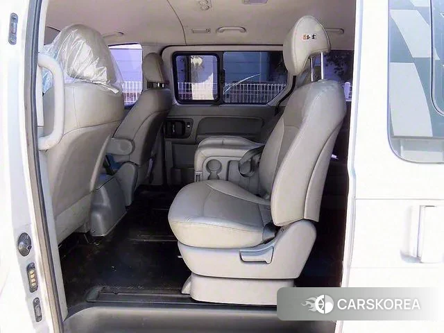 Hyundai The New Grand Starex id 2977038 из Кореи 14