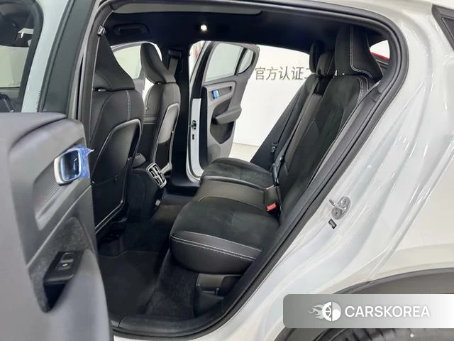 Volvo C40 EV id 3908737 из Китая 14