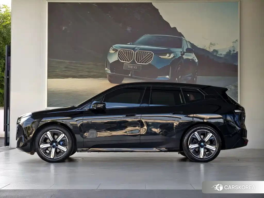 BMW iX id 4600507 из Китая 14