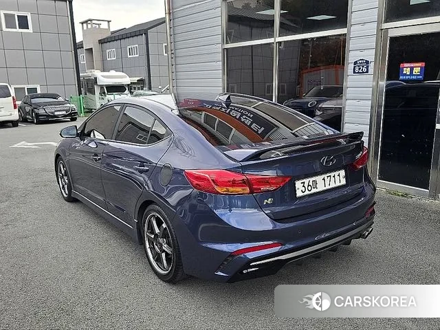 Hyundai Avante AD id 3380818 из Кореи 11