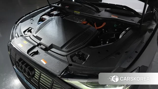 Audi e-Tron id 2902154 из Кореи 16