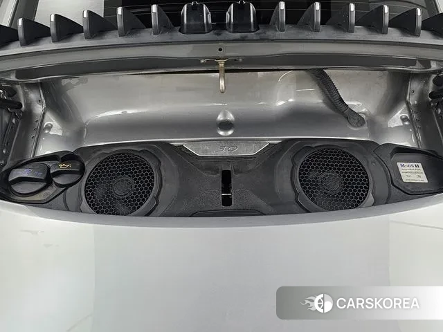 Porsche 911(992) id 3597982 из Кореи 14