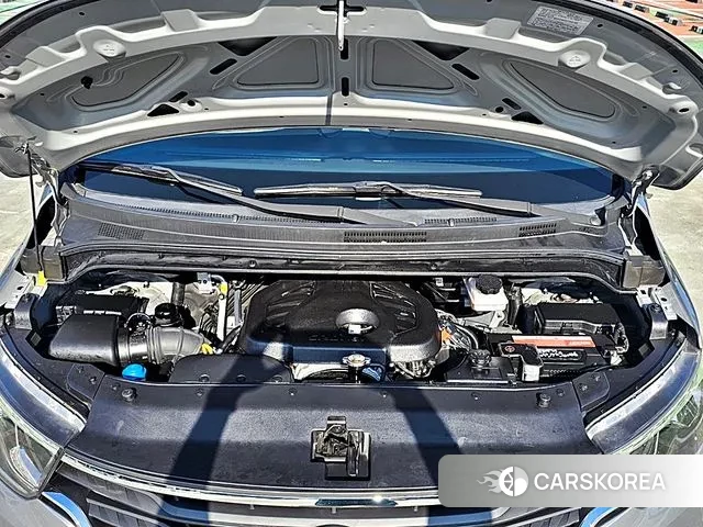 Hyundai The New Grand Starex id 3238559 из Кореи 13