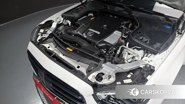 Mercedes-Benz E-Class W213 id 3610932 из Кореи 16
