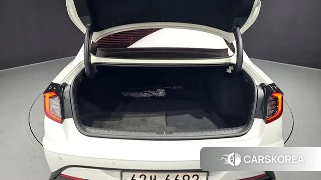 Hyundai Sonata (DN8) id 2990955 из Кореи 16