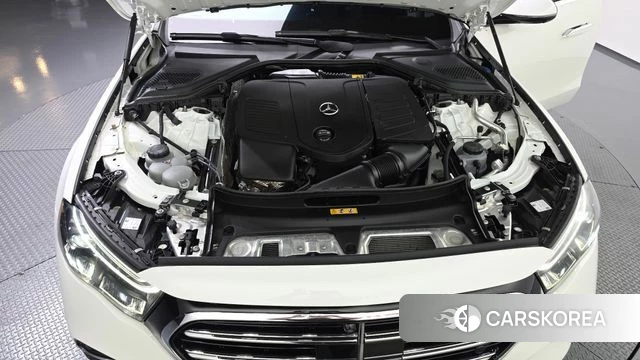 Mercedes-Benz E-Class W214 id 4584590 из Кореи 28