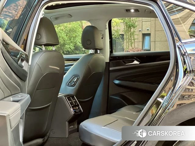 Volkswagen Passat id 4359105 из Китая 20