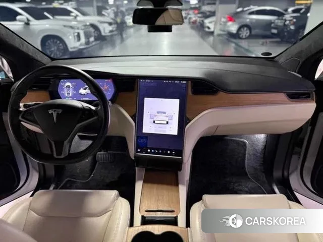 Tesla Model X id 3473997 из Кореи 16